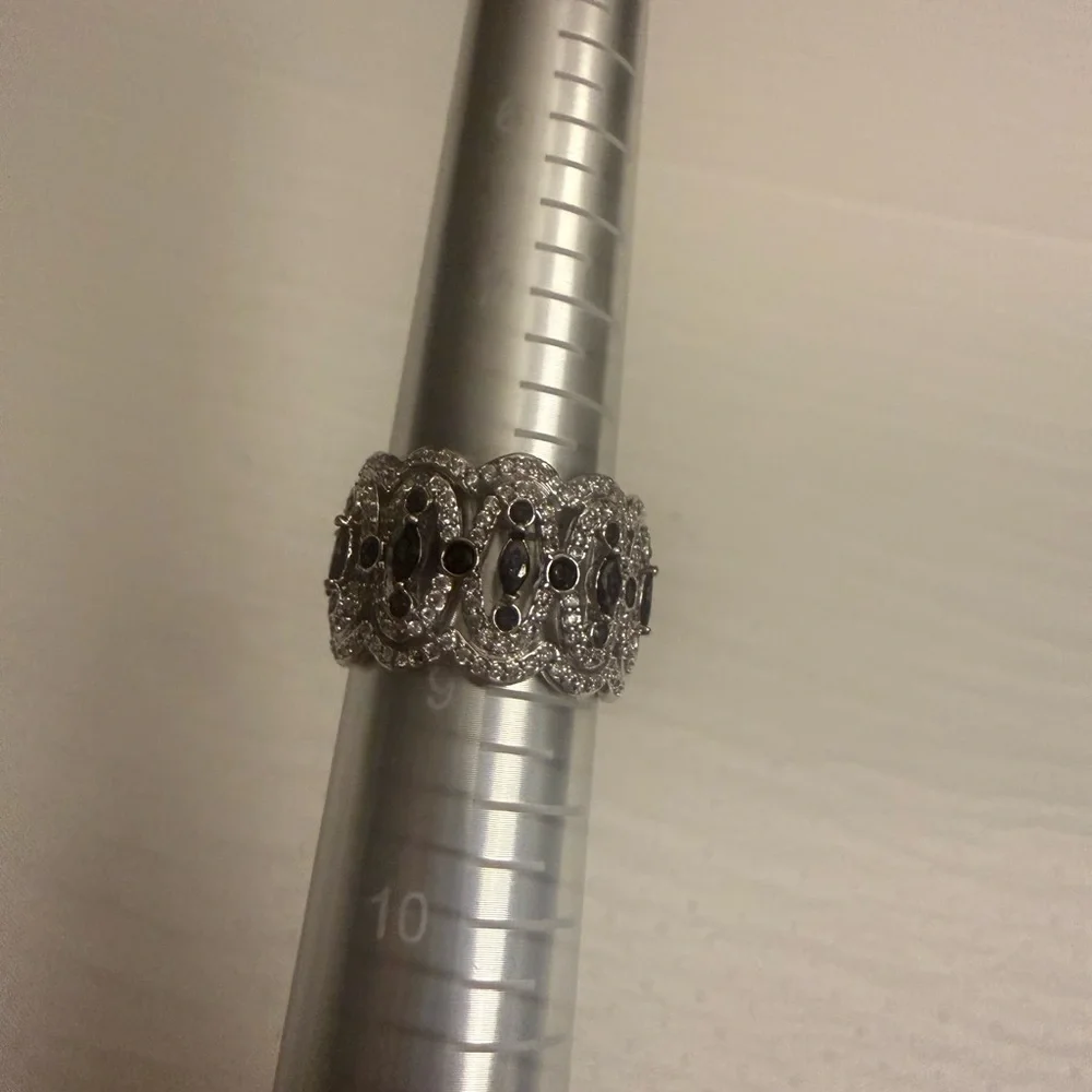 Bomb Party Wide Band Ring Size 8.5 Silver Tone Black Stones